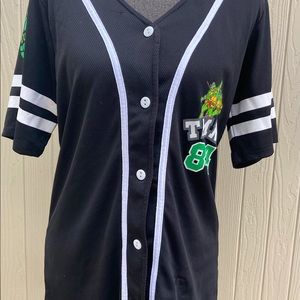 women’s TMNT shirt